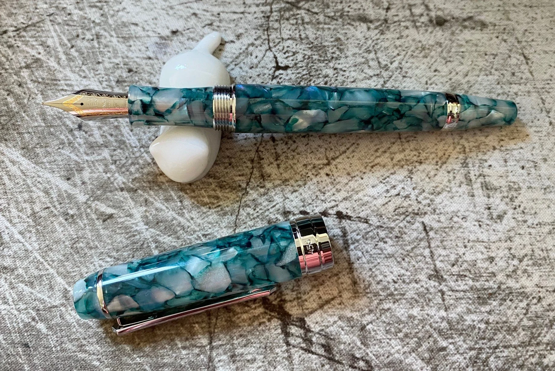 PenBBS 456 Fountain Pen Review — The Pen Addict
